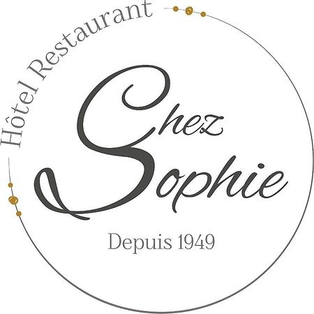 Restaurant Hotel Logis Chez Sophie Briouze Exterior photo